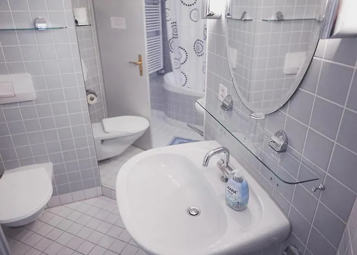 Dreierzimmer Gasthof *