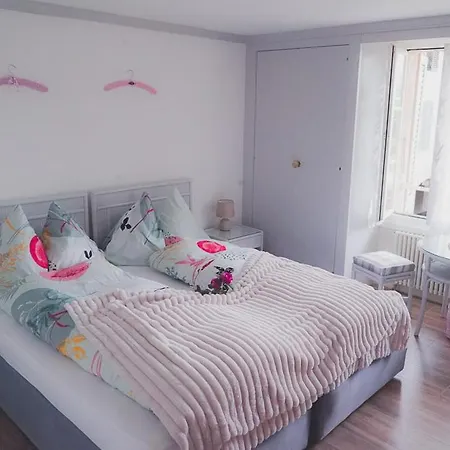 Dreierzimmer 게스트하우스 Därligen